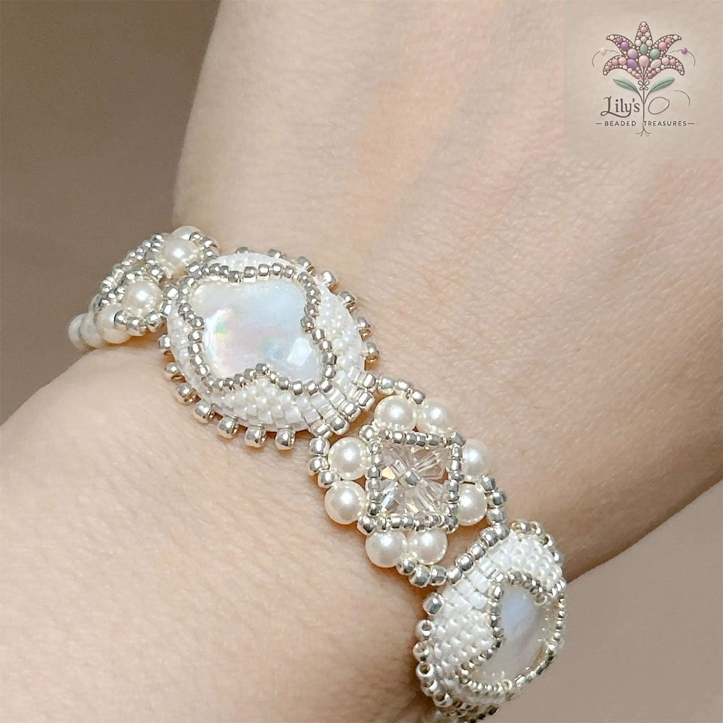 Handmade Beading Bracelet With White Crystal Seashell Like For Wedding
